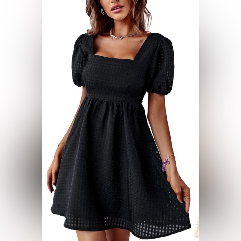 Raikamitu Black Sheer Windowpane Dress Sz M Puff Sleeve Square Neck Smocked Back